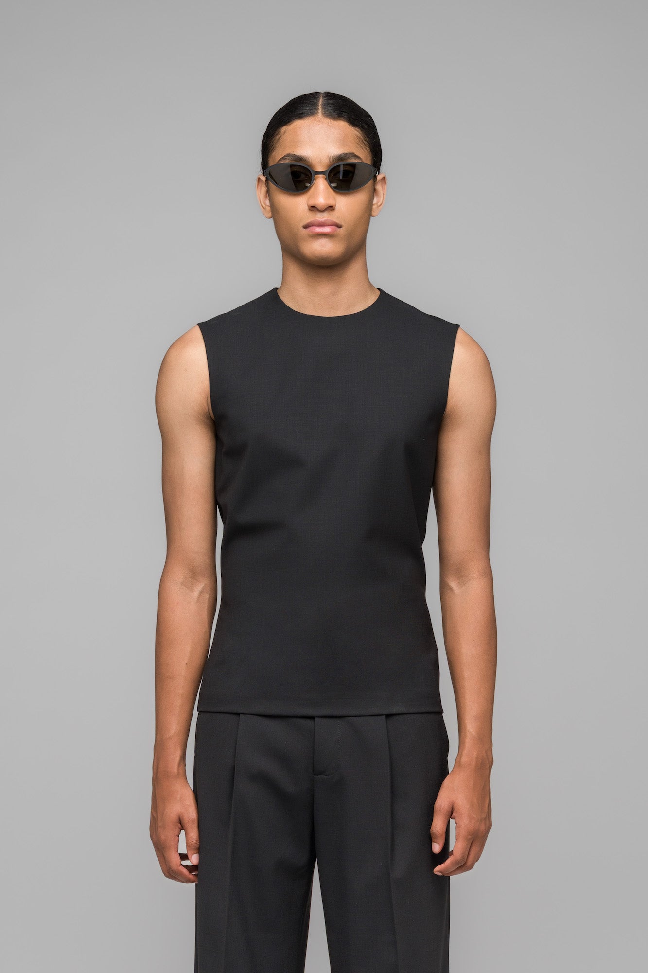 "032c OFFICE ATTIRE" CROPPED SUIT SHELL