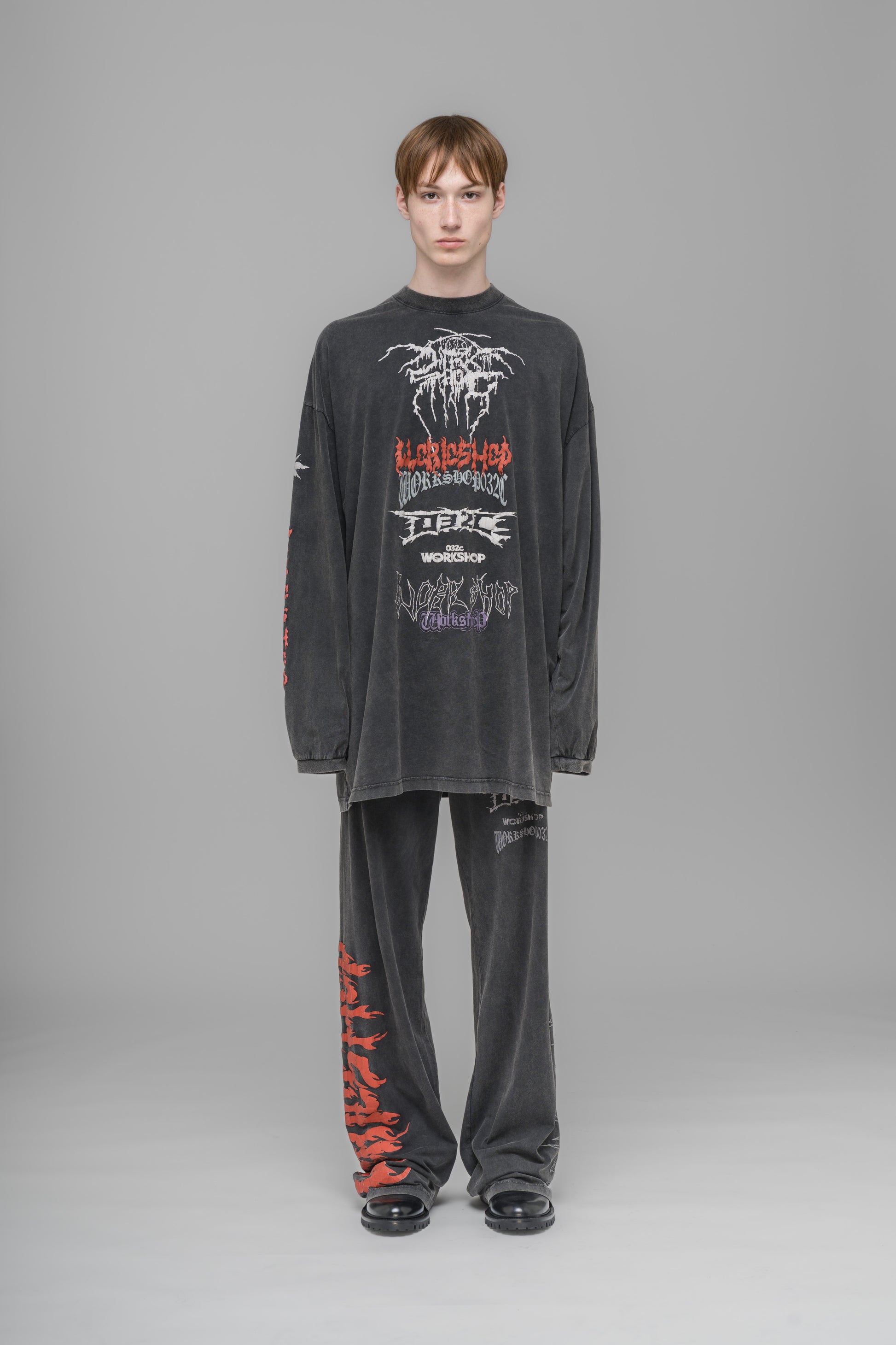 OVERSIZED LONGSLEEVE