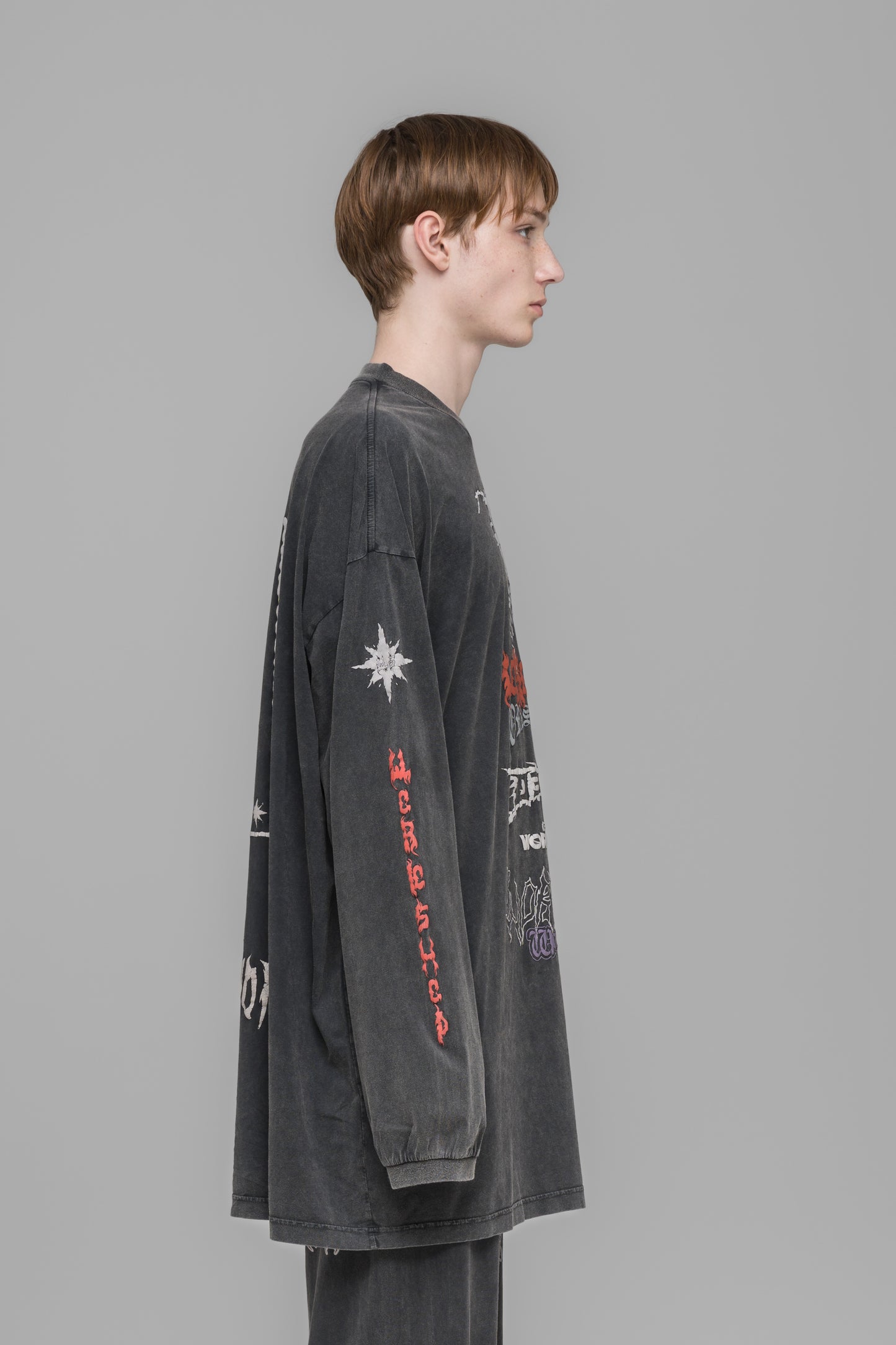 OVERSIZED LONGSLEEVE