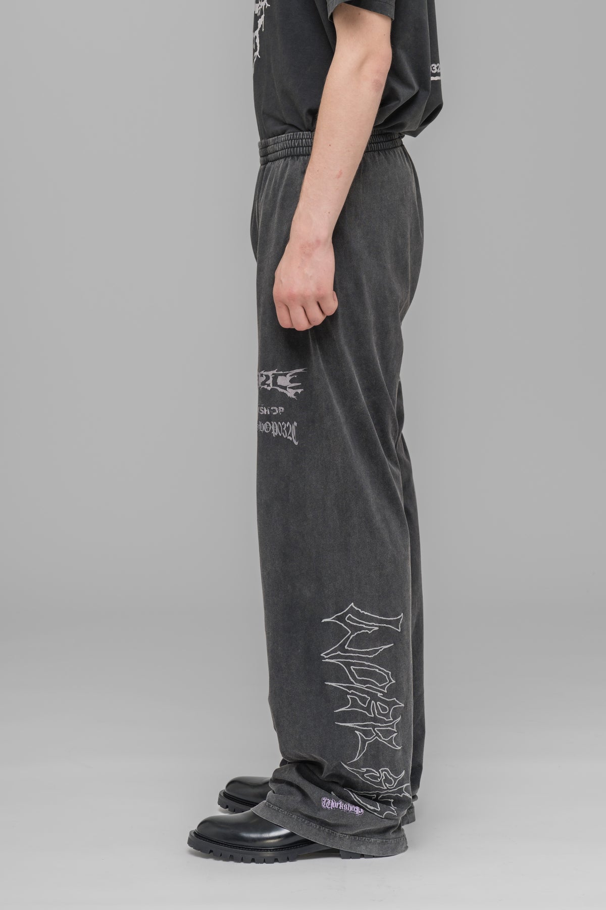 "TELEPRESENCE" COMFORT PANTS