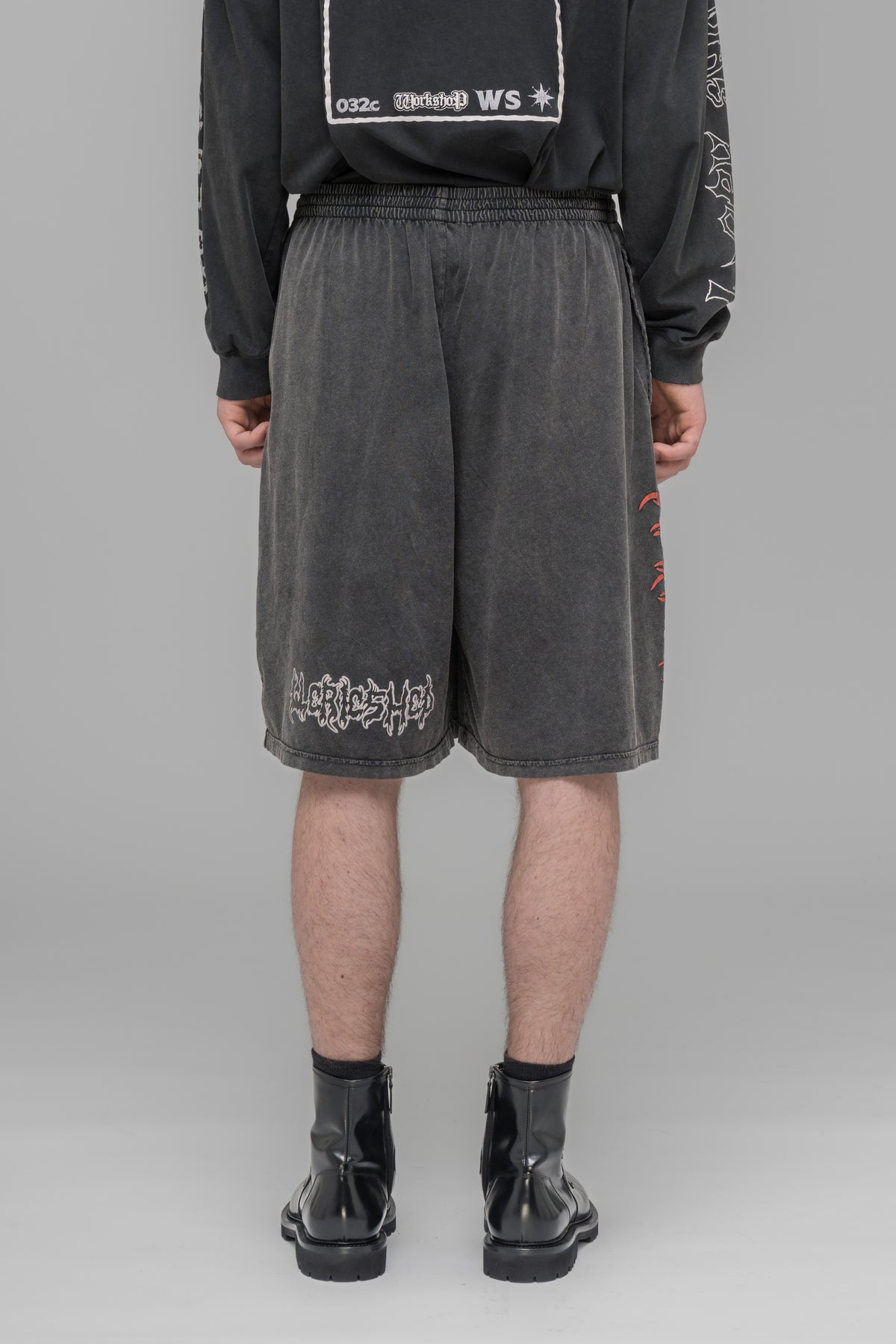 "TELEPRESENCE" COMFORT SHORTS