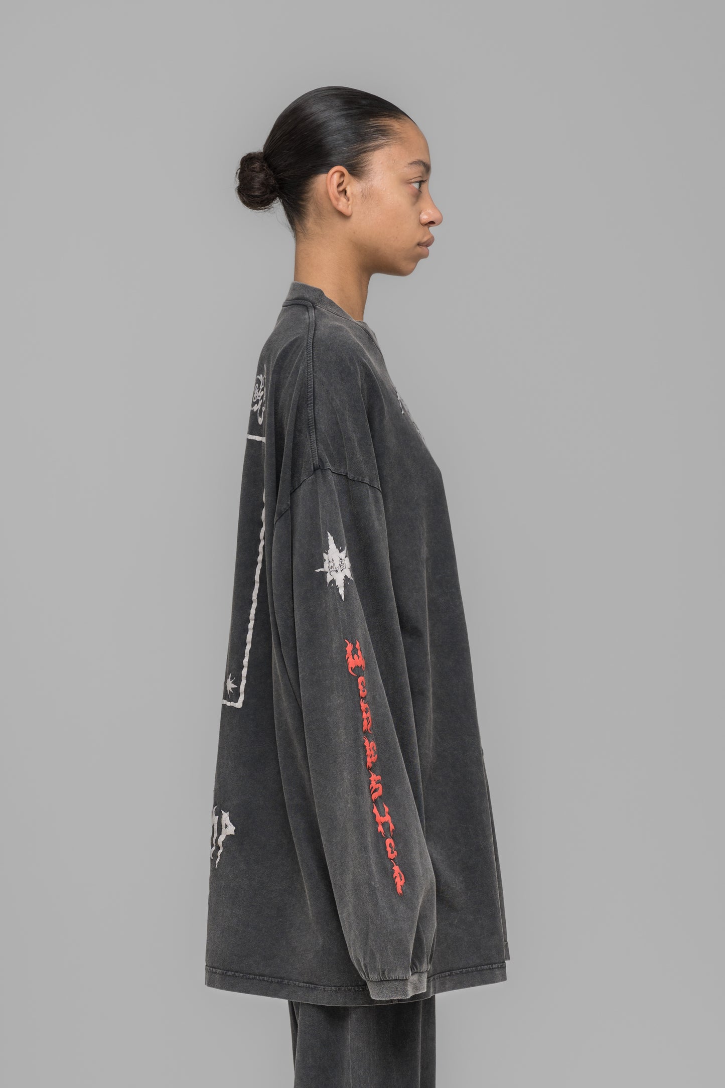 OVERSIZED LONGSLEEVE