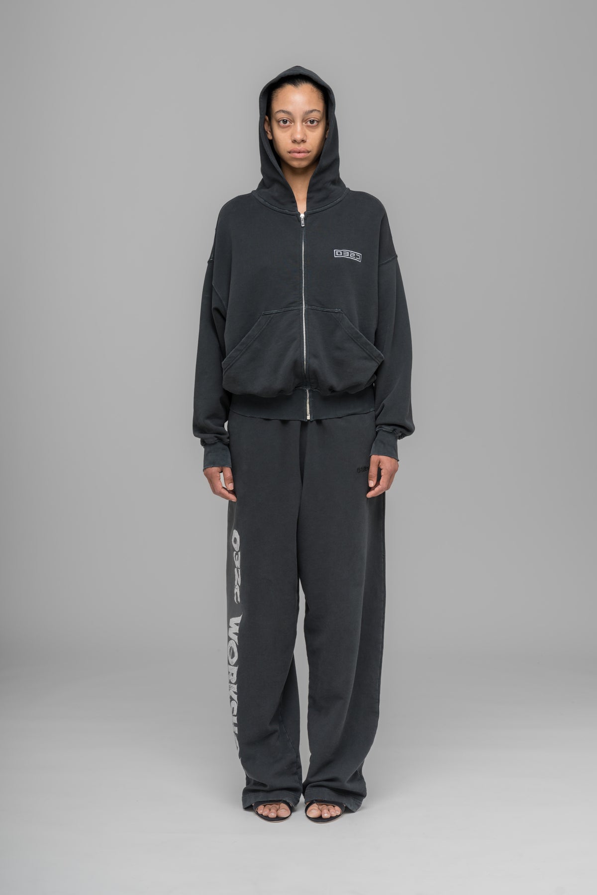 "OUTLAW" OVERSIZED SWEATPANTS