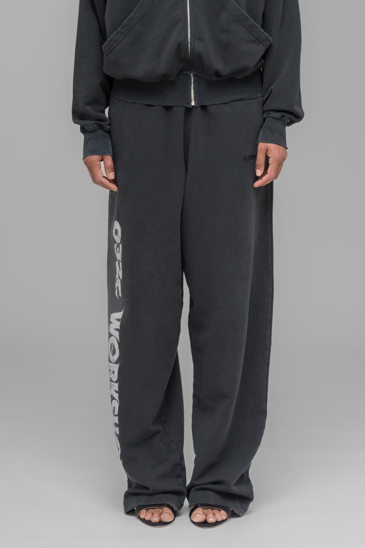 "OUTLAW" OVERSIZED SWEATPANTS