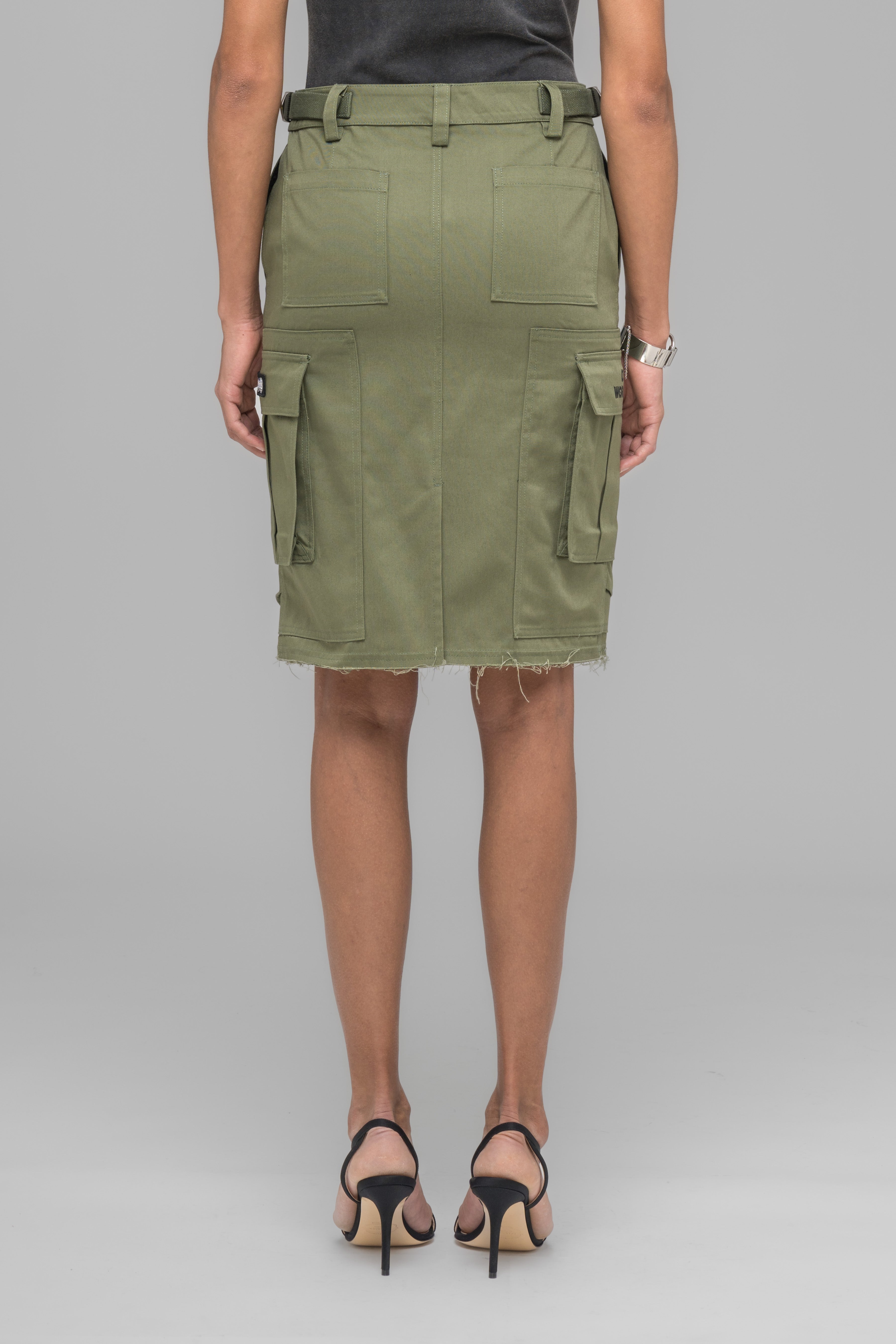 "MY OWN MIND" CARGO SKIRT - 032c