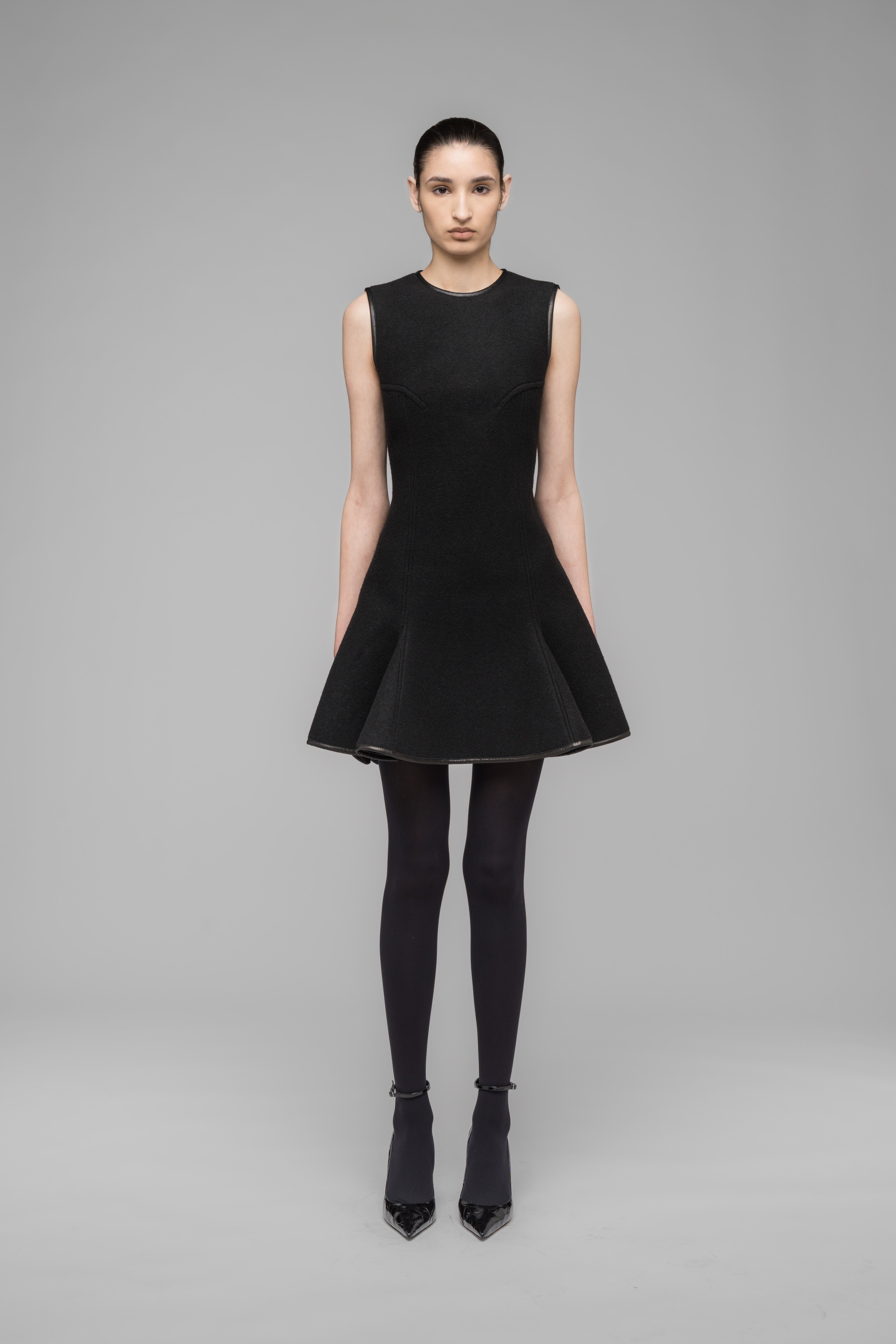 NEOPRENE WOOL SHORT DRESS