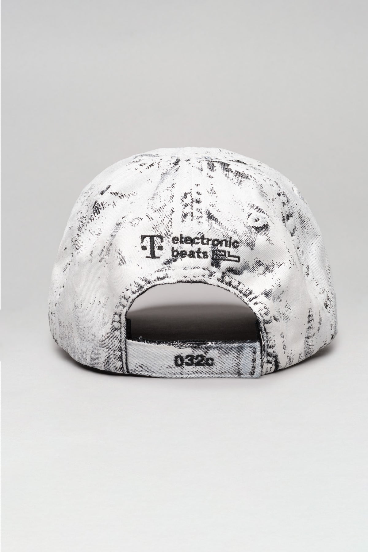 "PAINTED" CAP