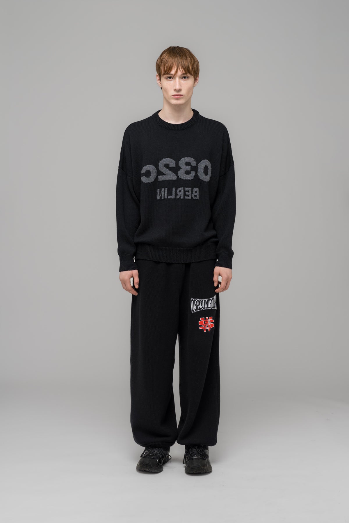 "SELFIE" SWEATER BLACK/BLACK MELANGE