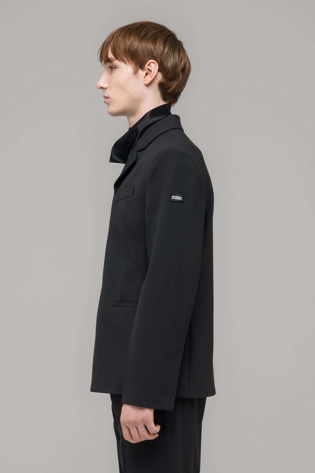 SUIT JACKET