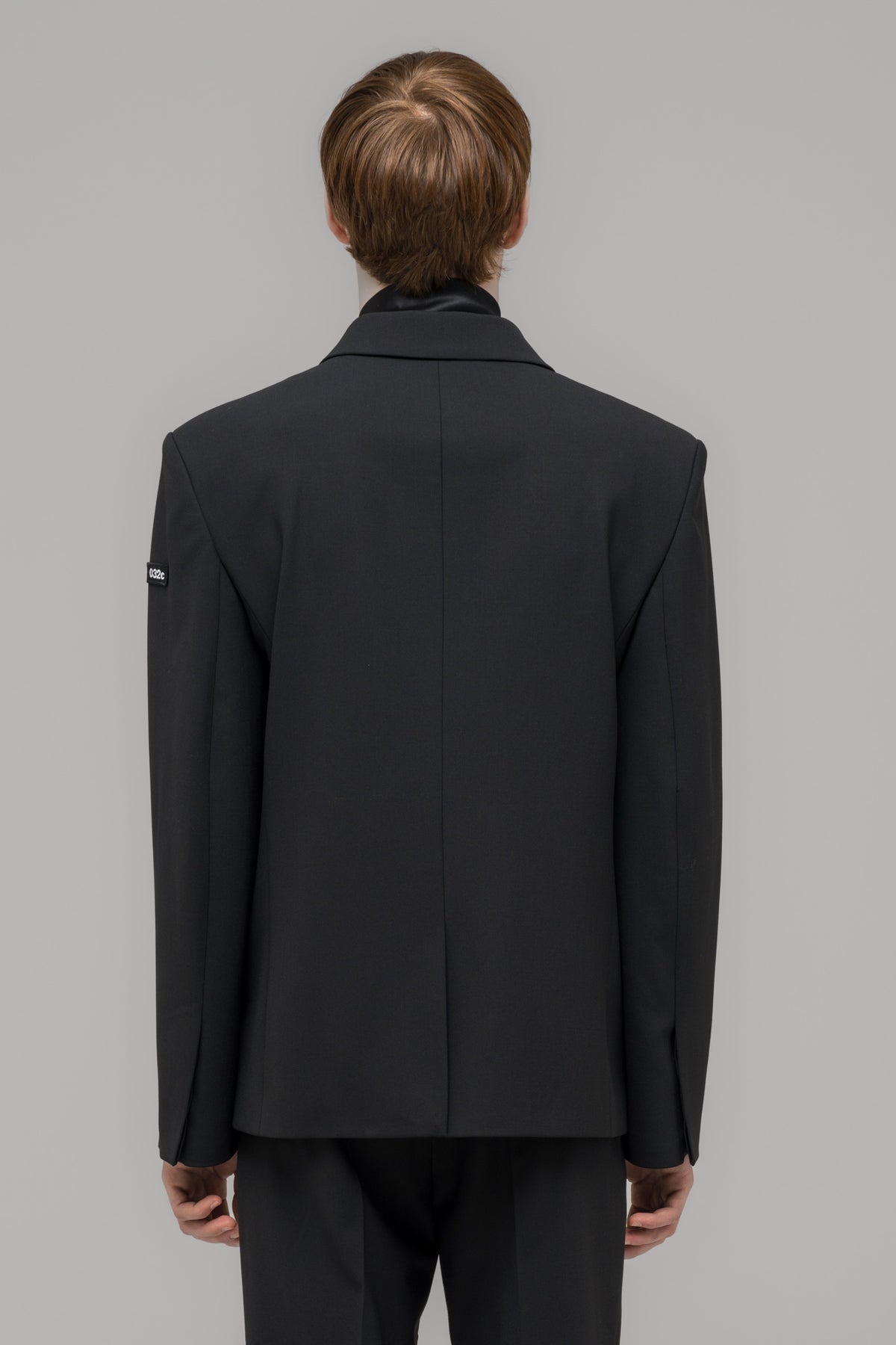 SUIT JACKET