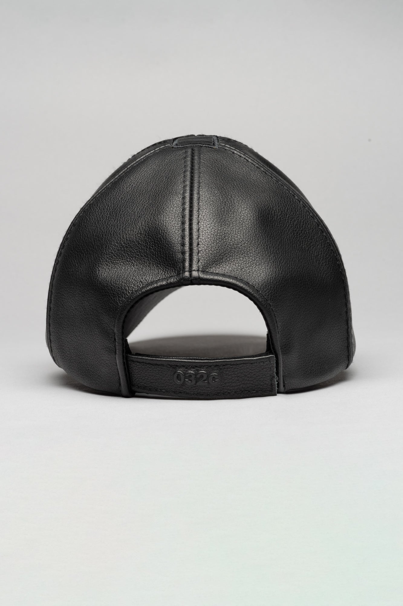 LEATHER CAP