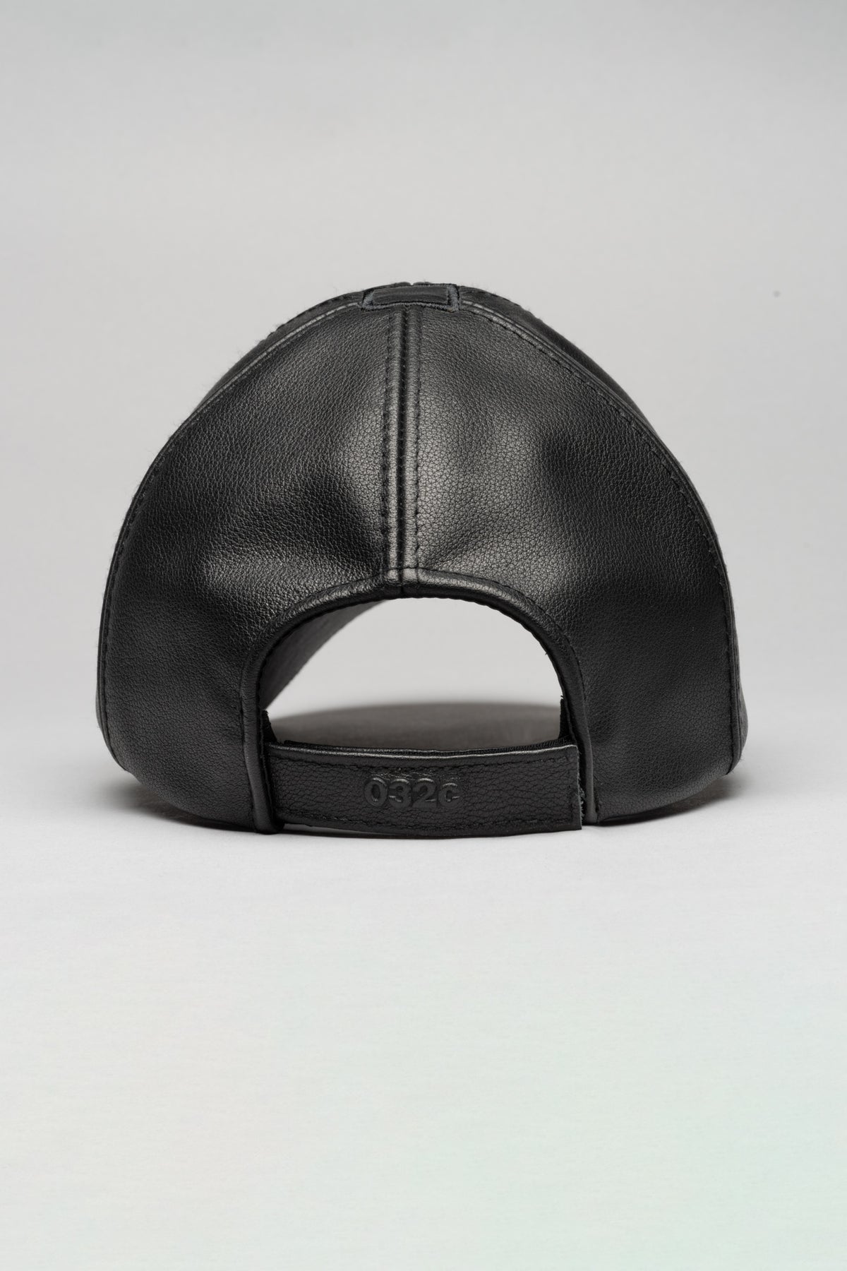 LEATHER CAP