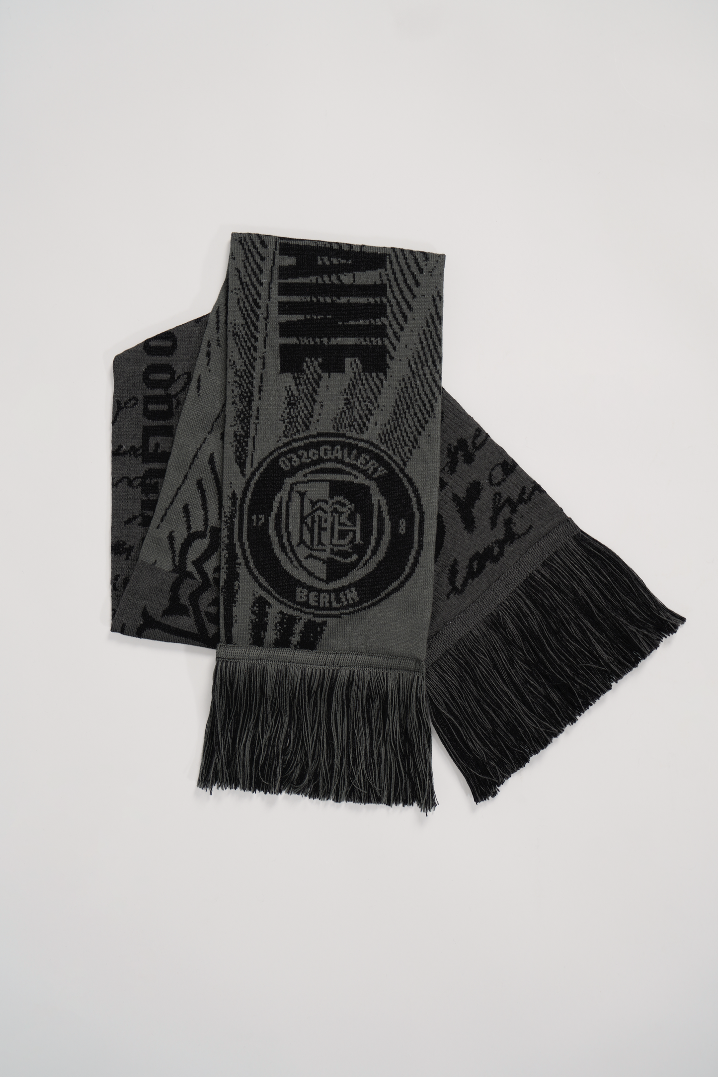 "BLACKHAINE" SPONSOR SCARF - 032c
