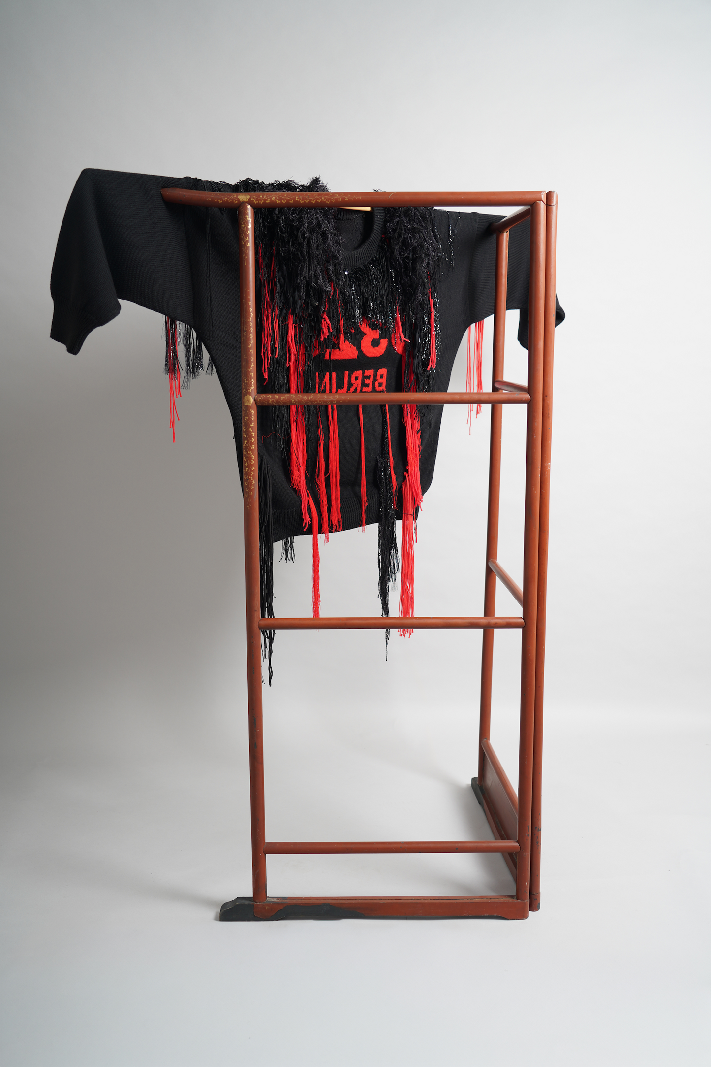 "SELFIE" SWEATER by THE OTHER GODS