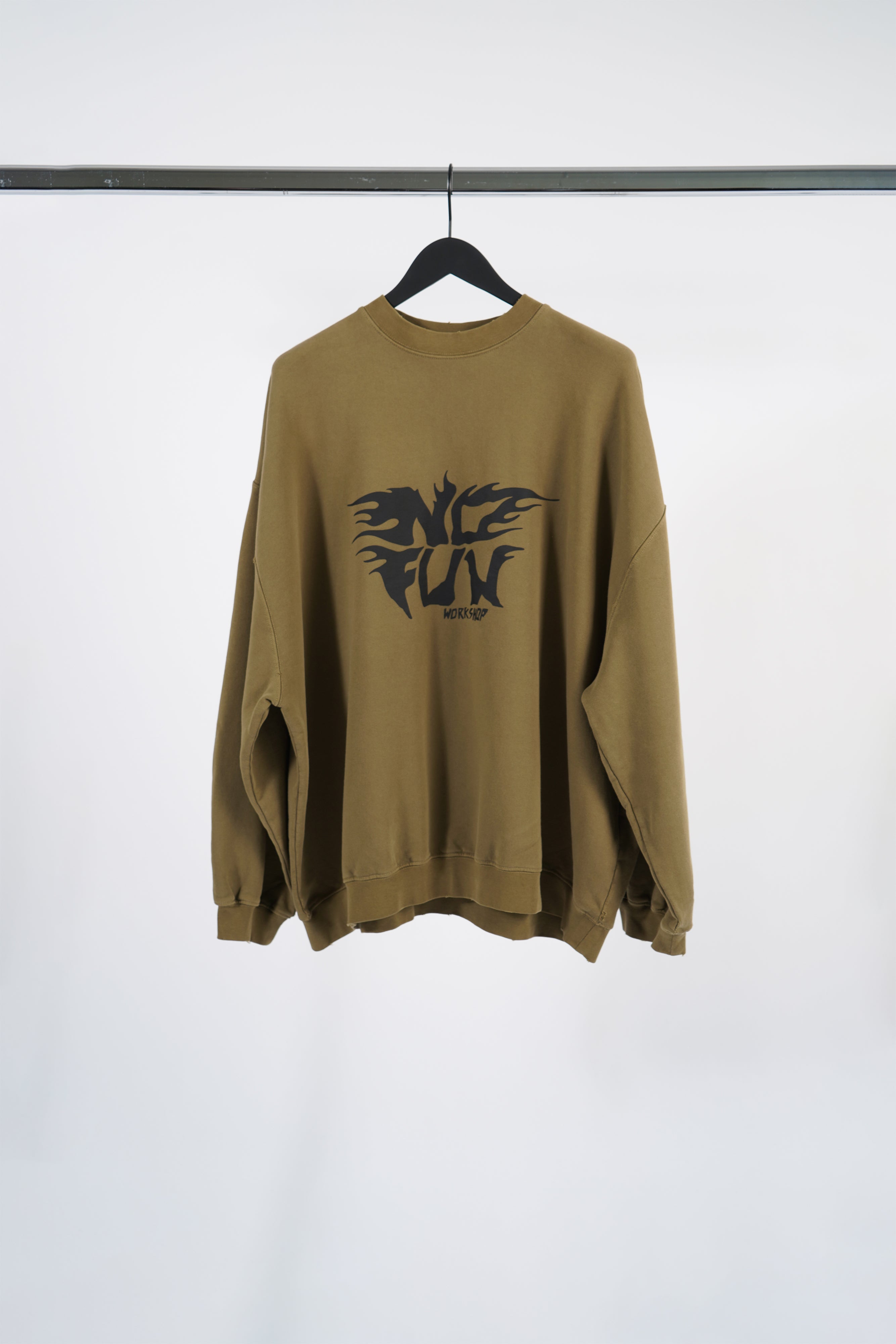 "NO FUN" OVERSIZED CREWNECK