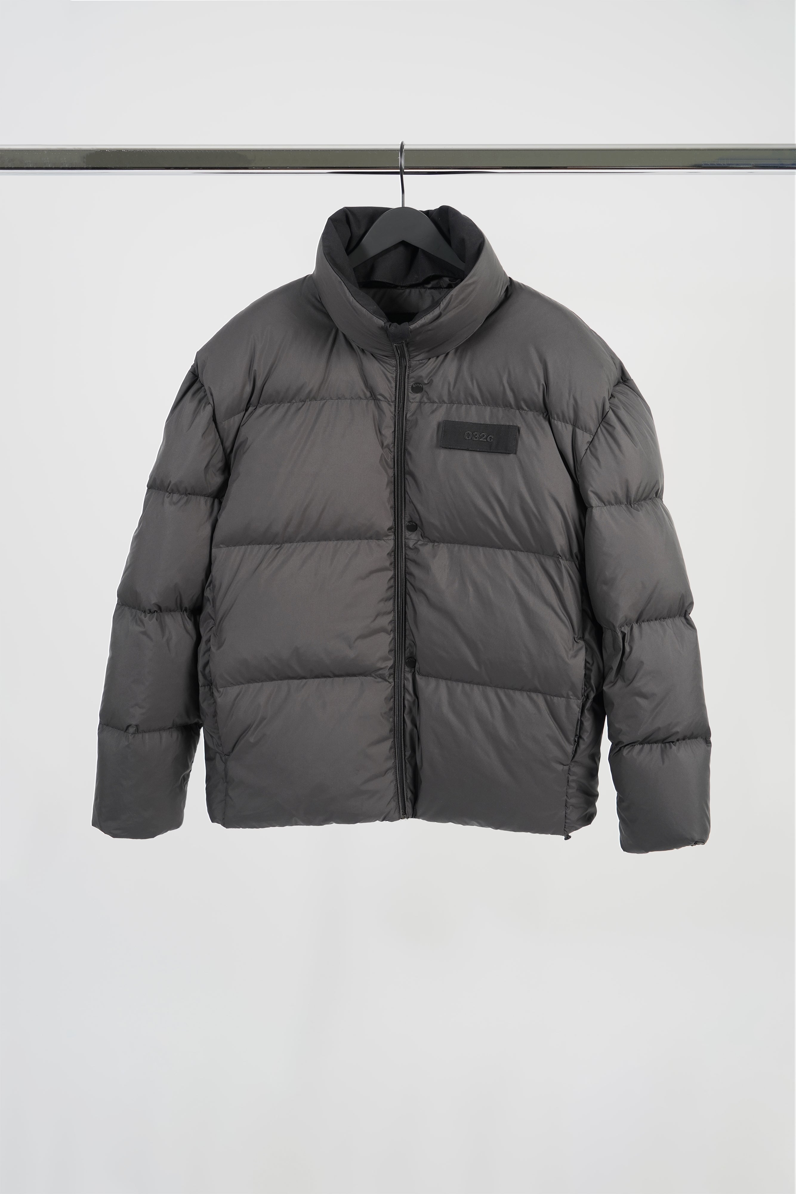 "CONCEALED" REVERSIBLE DOWN JACKET