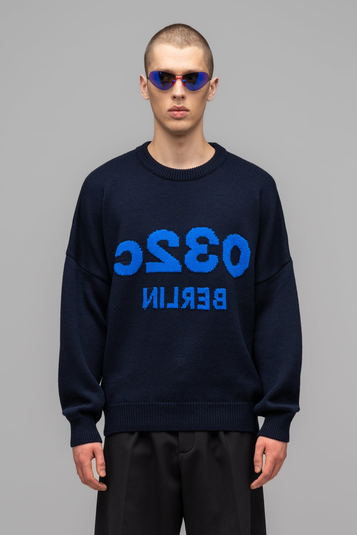 "SELFIE" SWEATER DARK BLUE