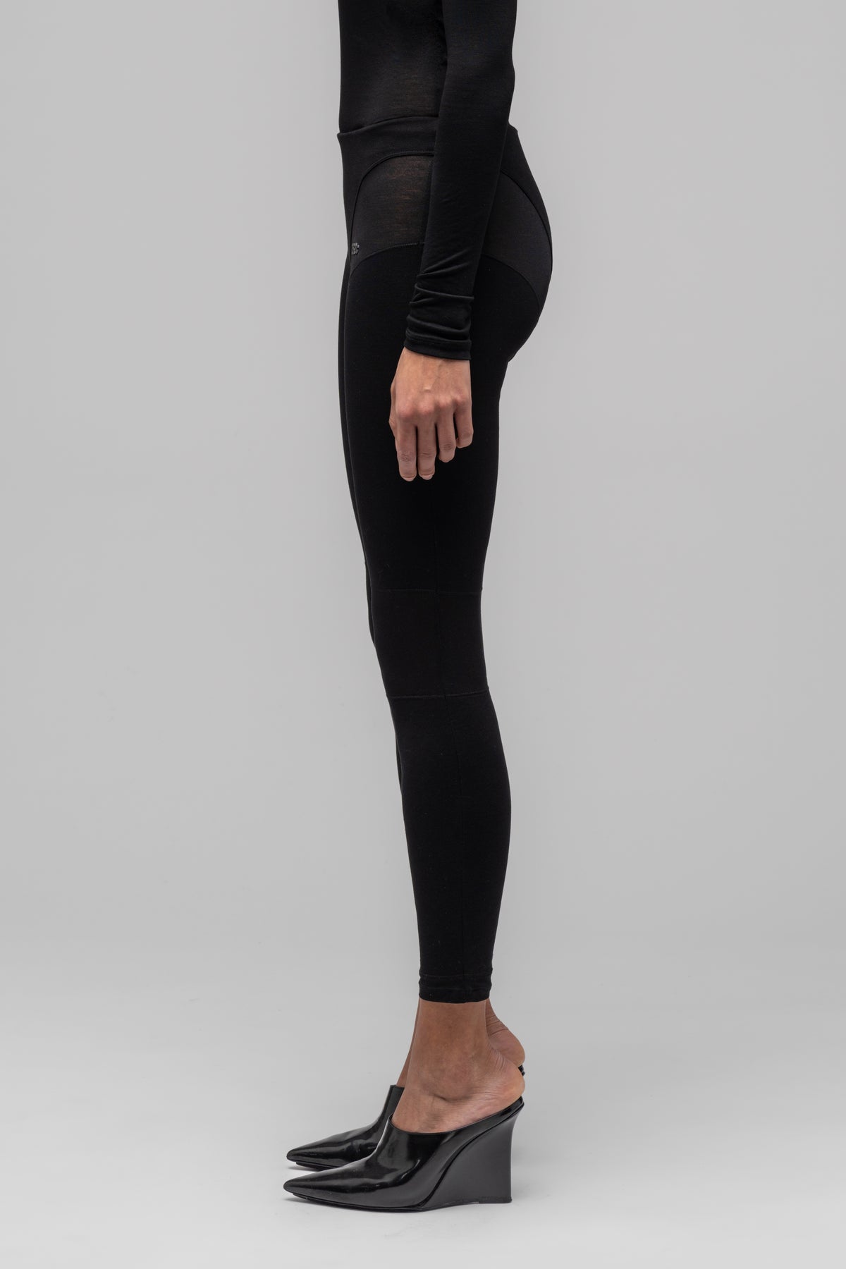 "PILATES MOM" LAYERED LEGGINGS