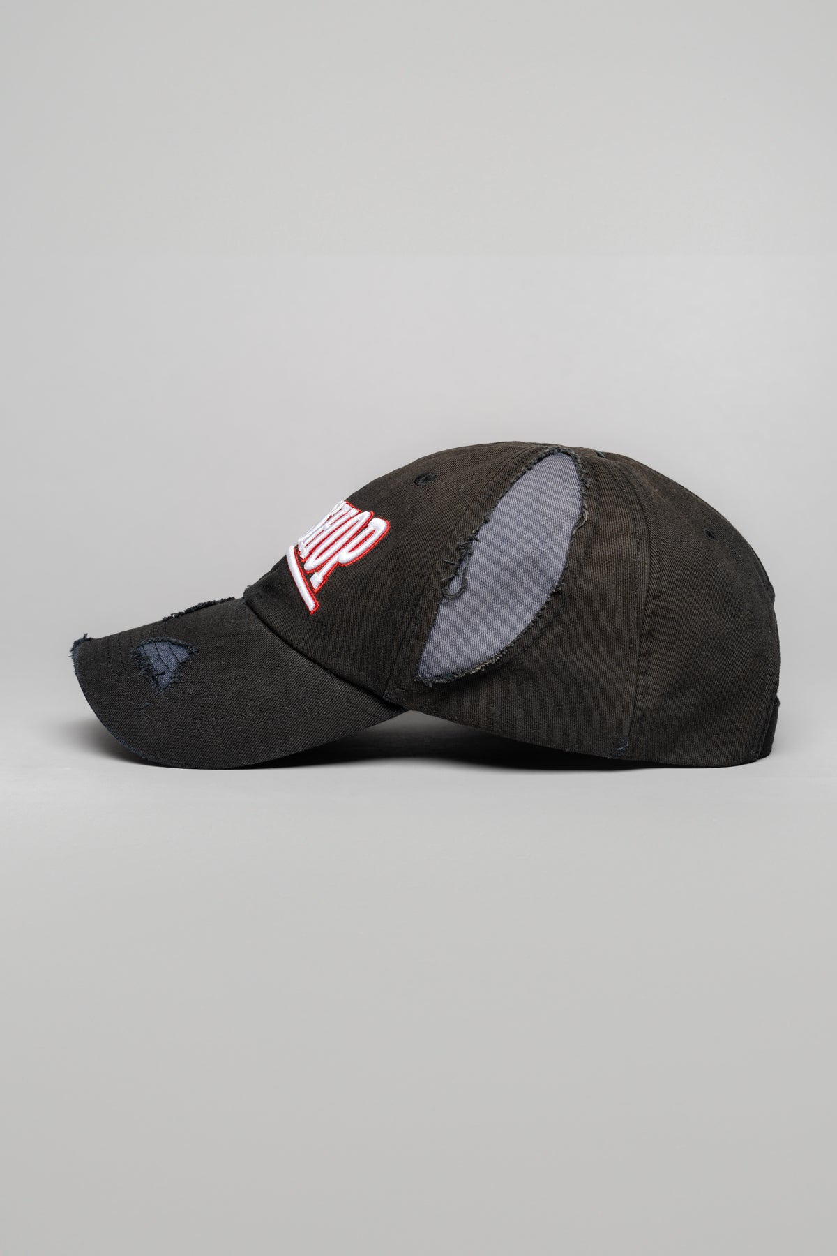 "VICTOR" DISTRESSED CAP