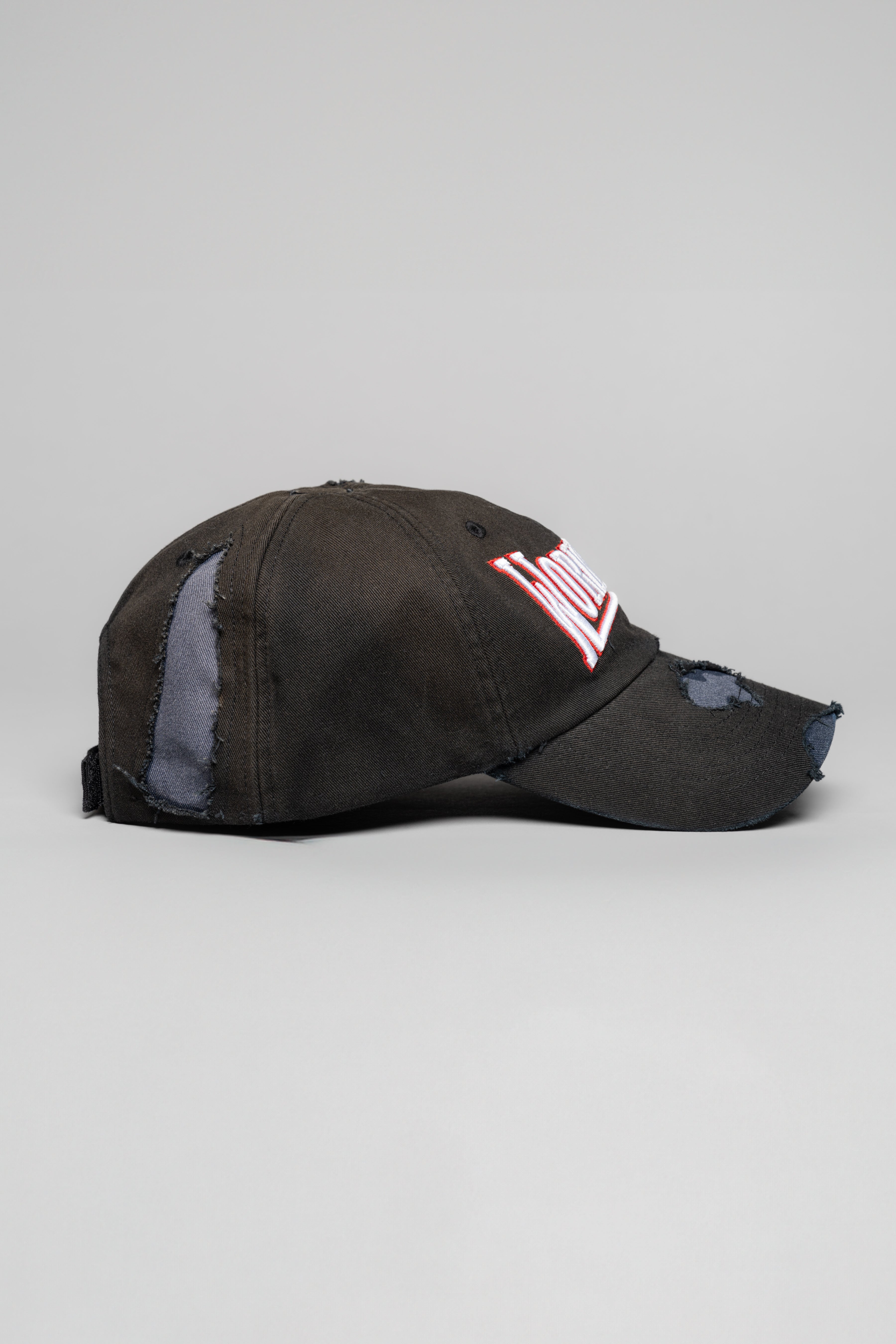 "VICTOR" DISTRESSED CAP - 032c