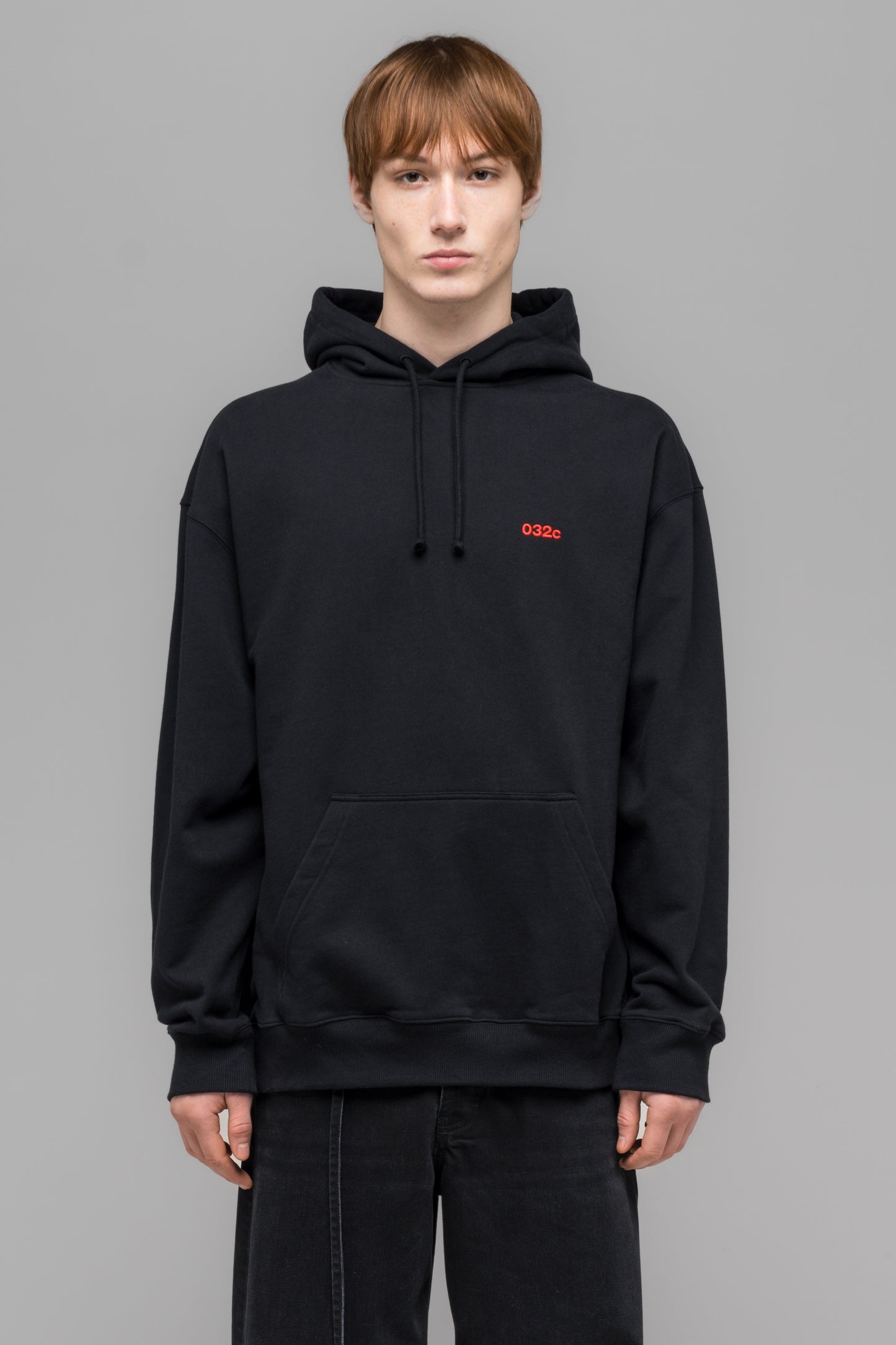 CLASSIC HOODIE